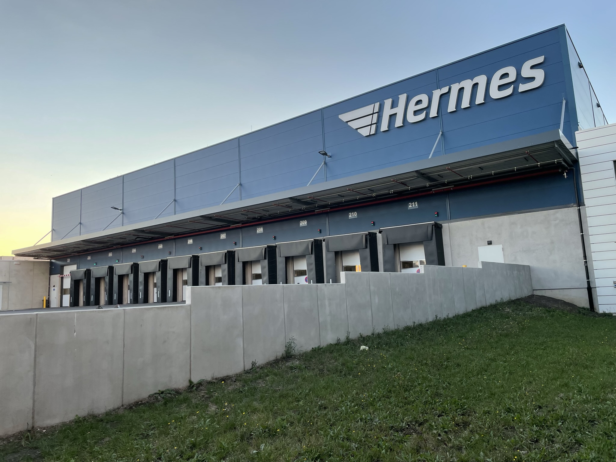 IDIH Logistikreise 2022 zeigt: Hermes Verteilzentrum Leipzig